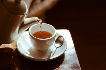 夏季排毒应该喝哪些茶？排毒养颜喝什么茶最好